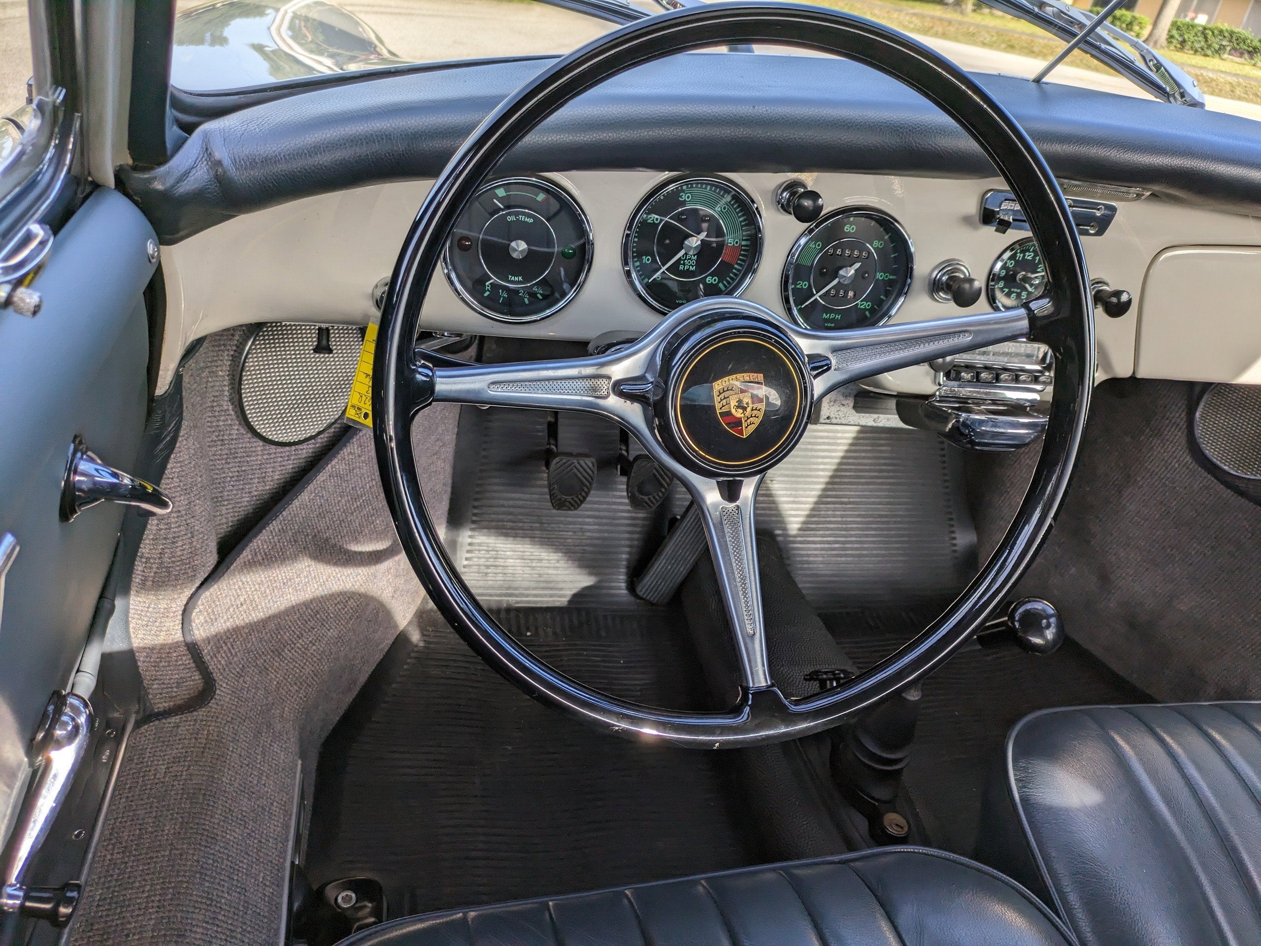 1963 Porsche 356 conv.