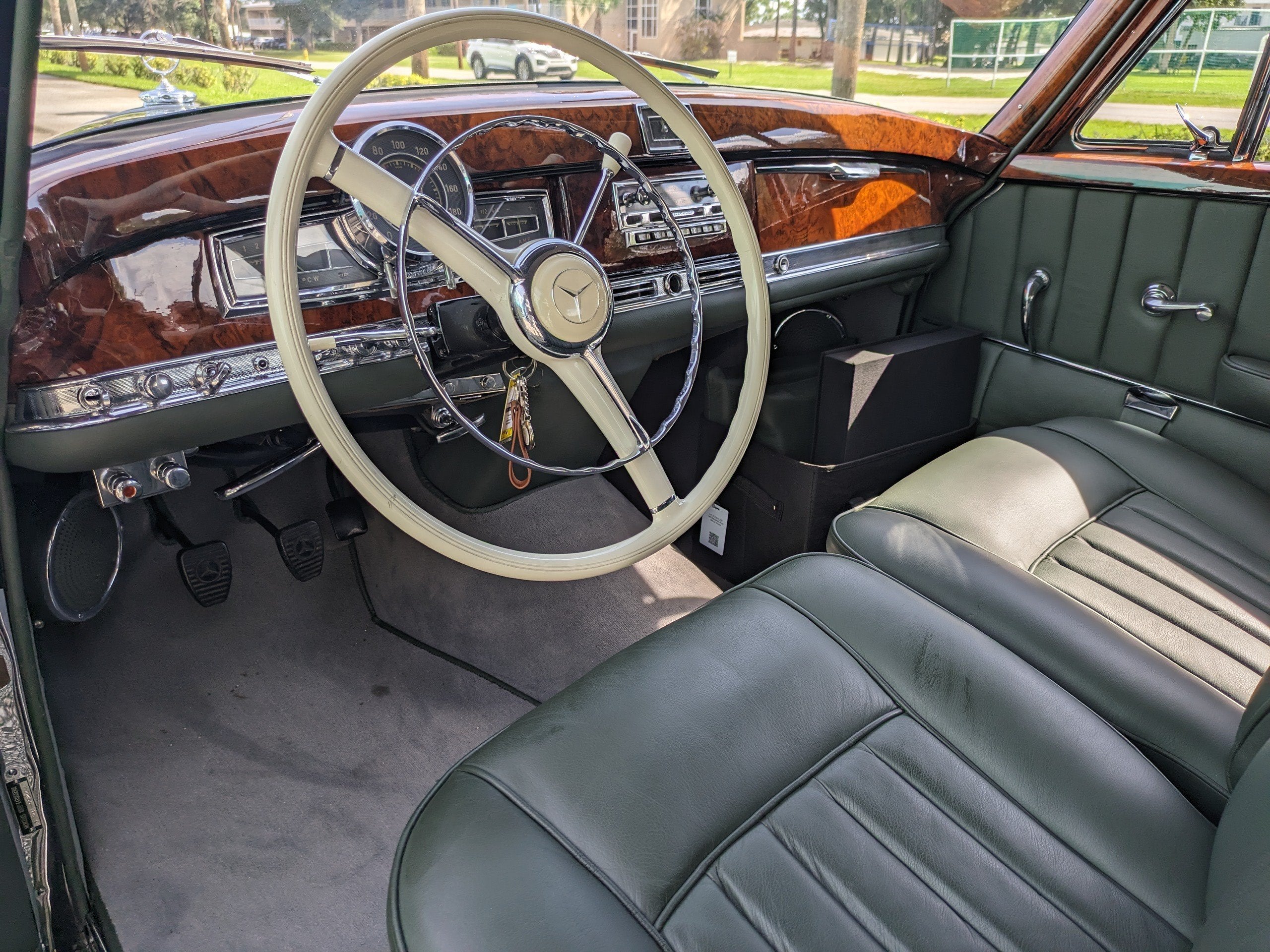 1956 Mercedes-Benz 300 Coupe