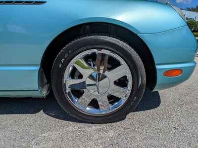 2002 Ford Thunderbird w/Hardtop Deluxe