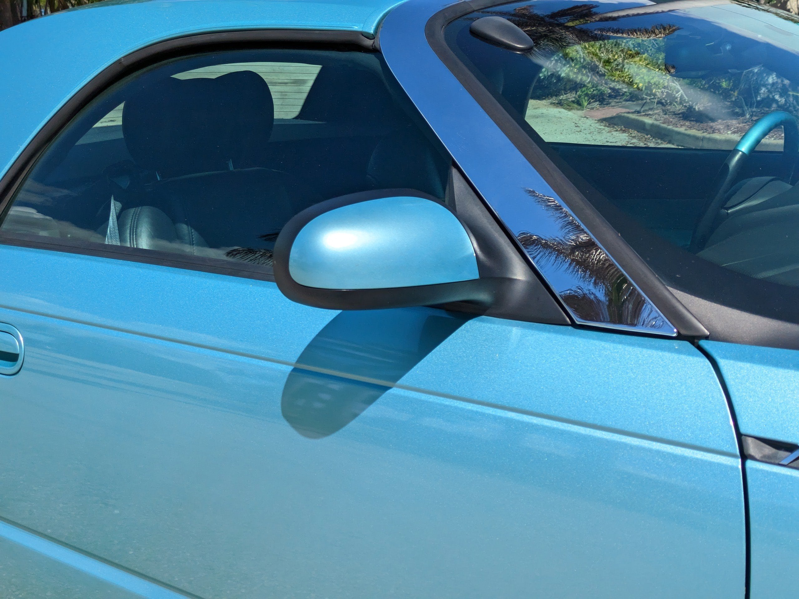 2002 Ford Thunderbird w/Hardtop Deluxe