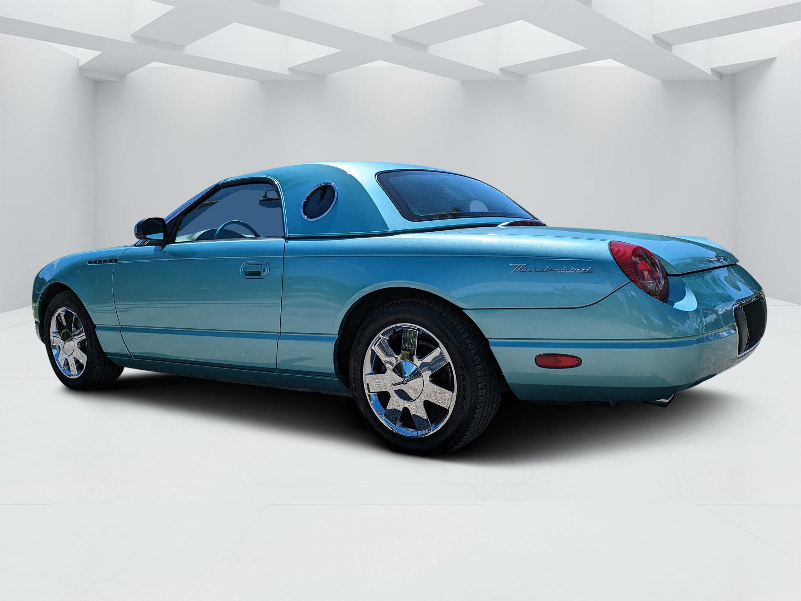2002 Ford Thunderbird w/Hardtop Deluxe