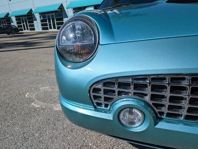 2002 Ford Thunderbird w/Hardtop Deluxe