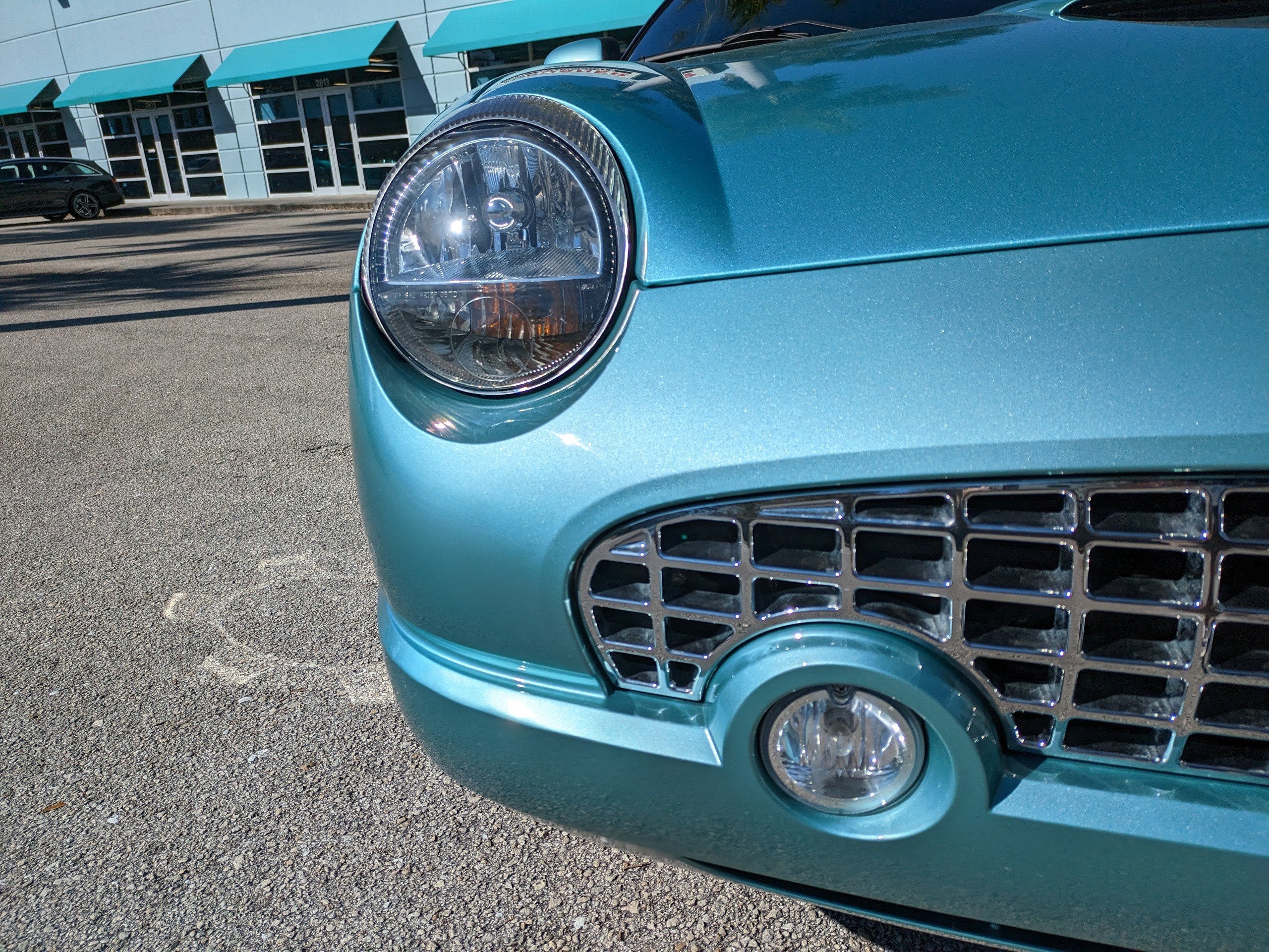 2002 Ford Thunderbird w/Hardtop Deluxe