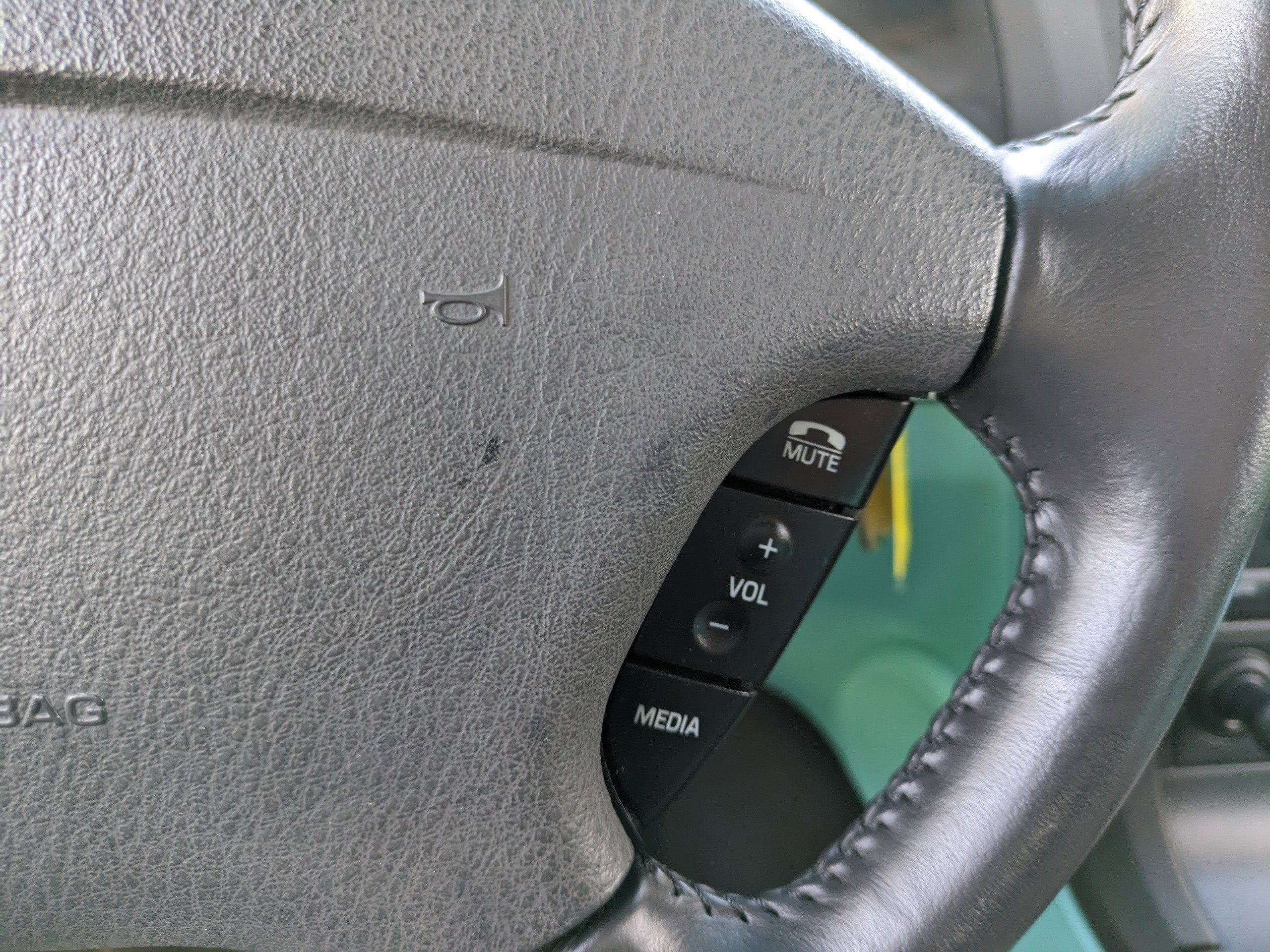 2002 Ford Thunderbird w/Hardtop Deluxe