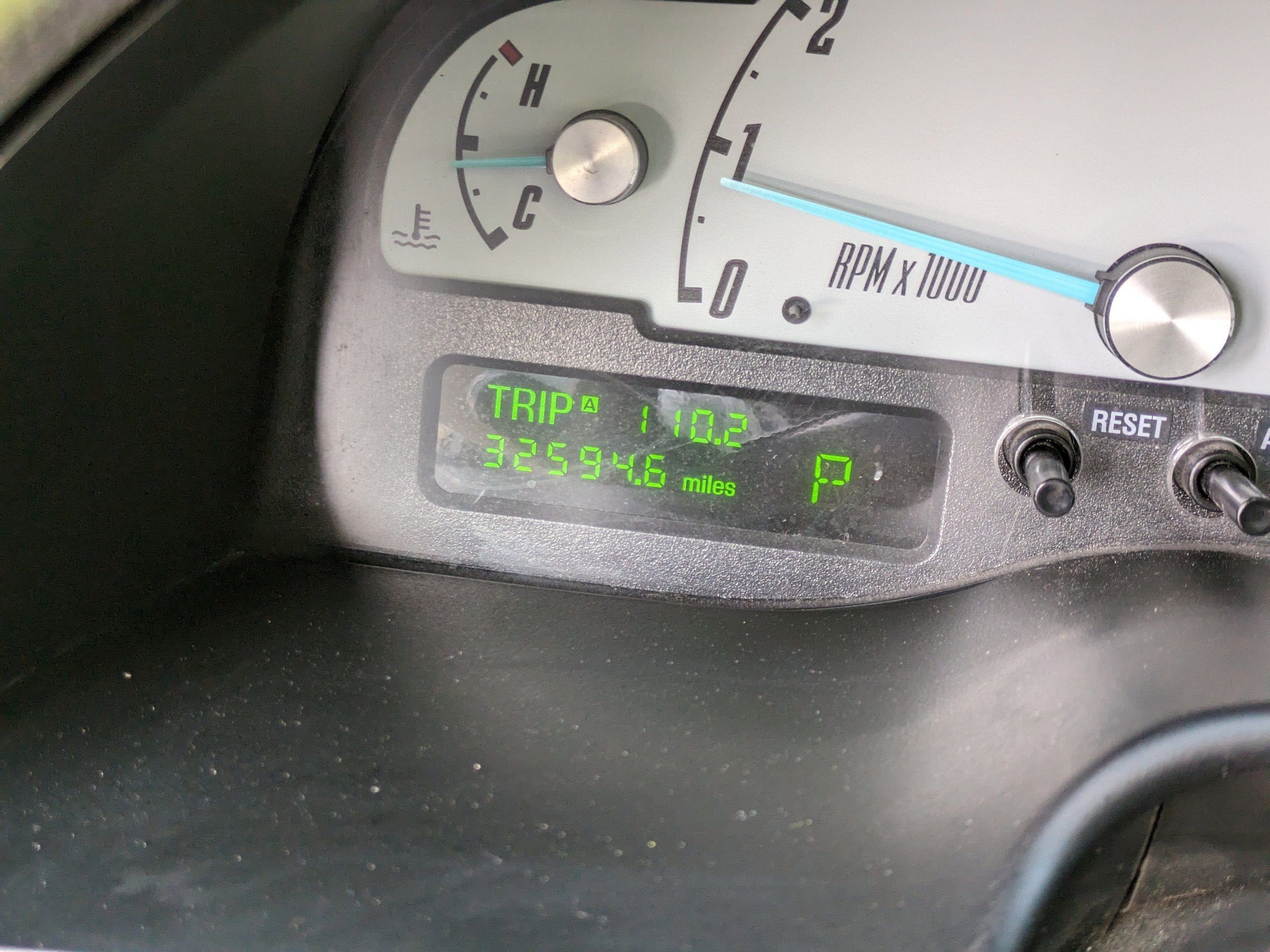 2002 Ford Thunderbird Base