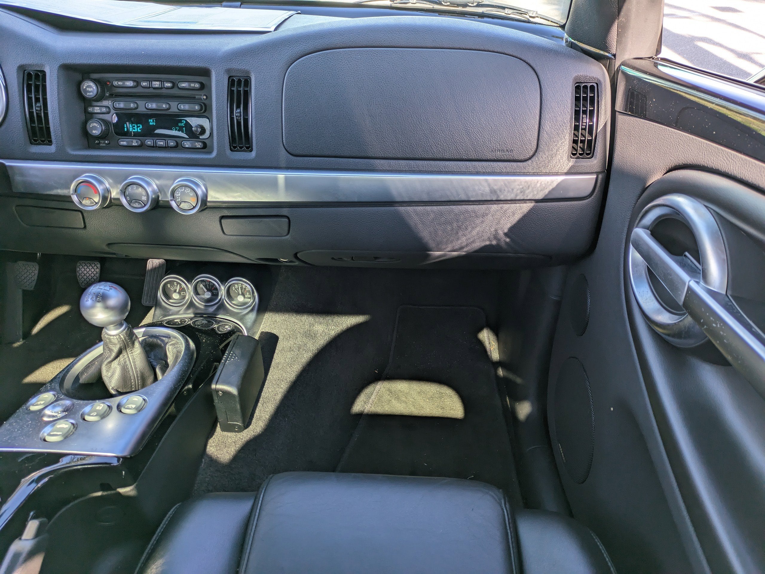 2005 Chevrolet SSR LS