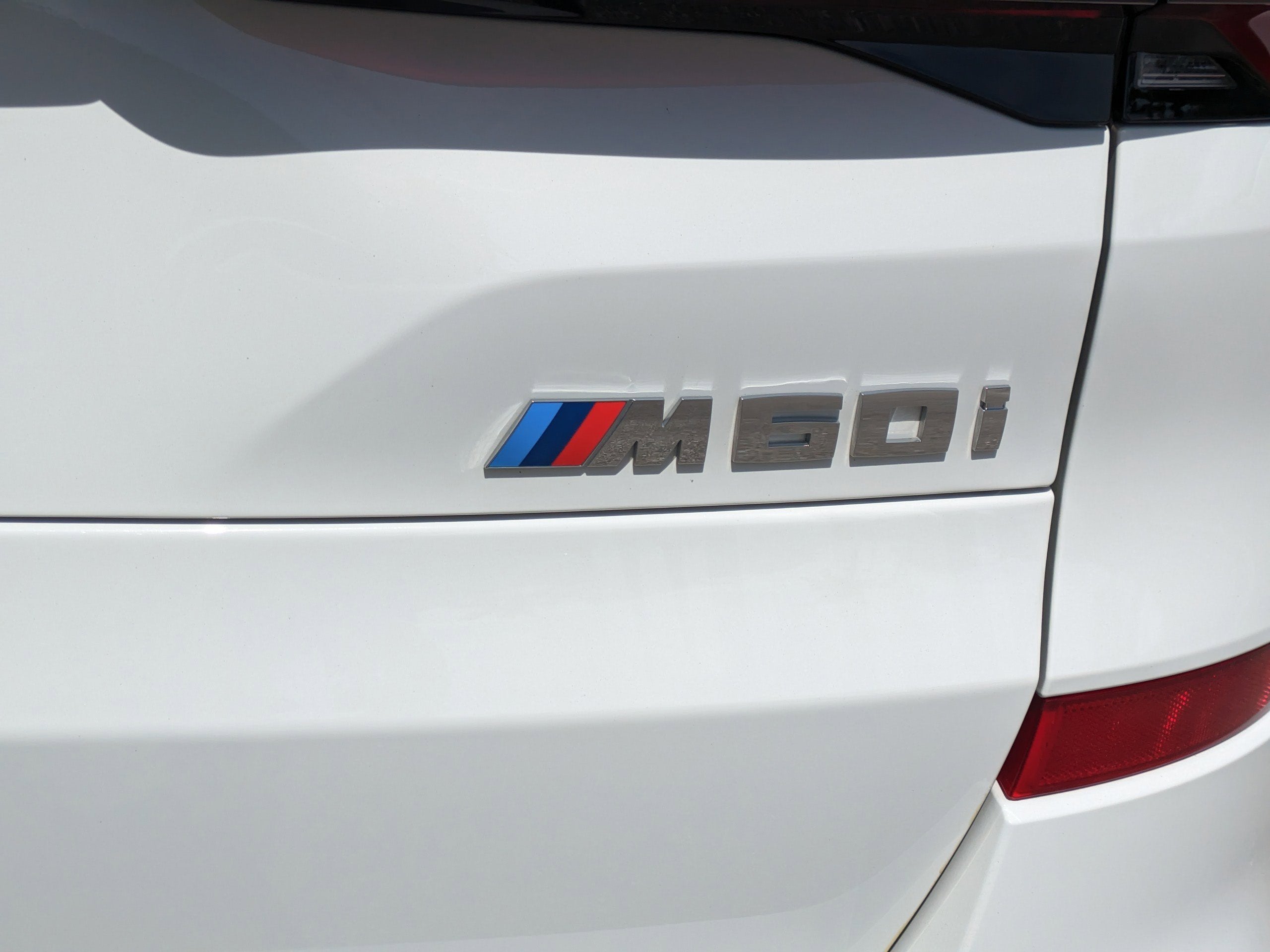 2025 BMW X5 M60i