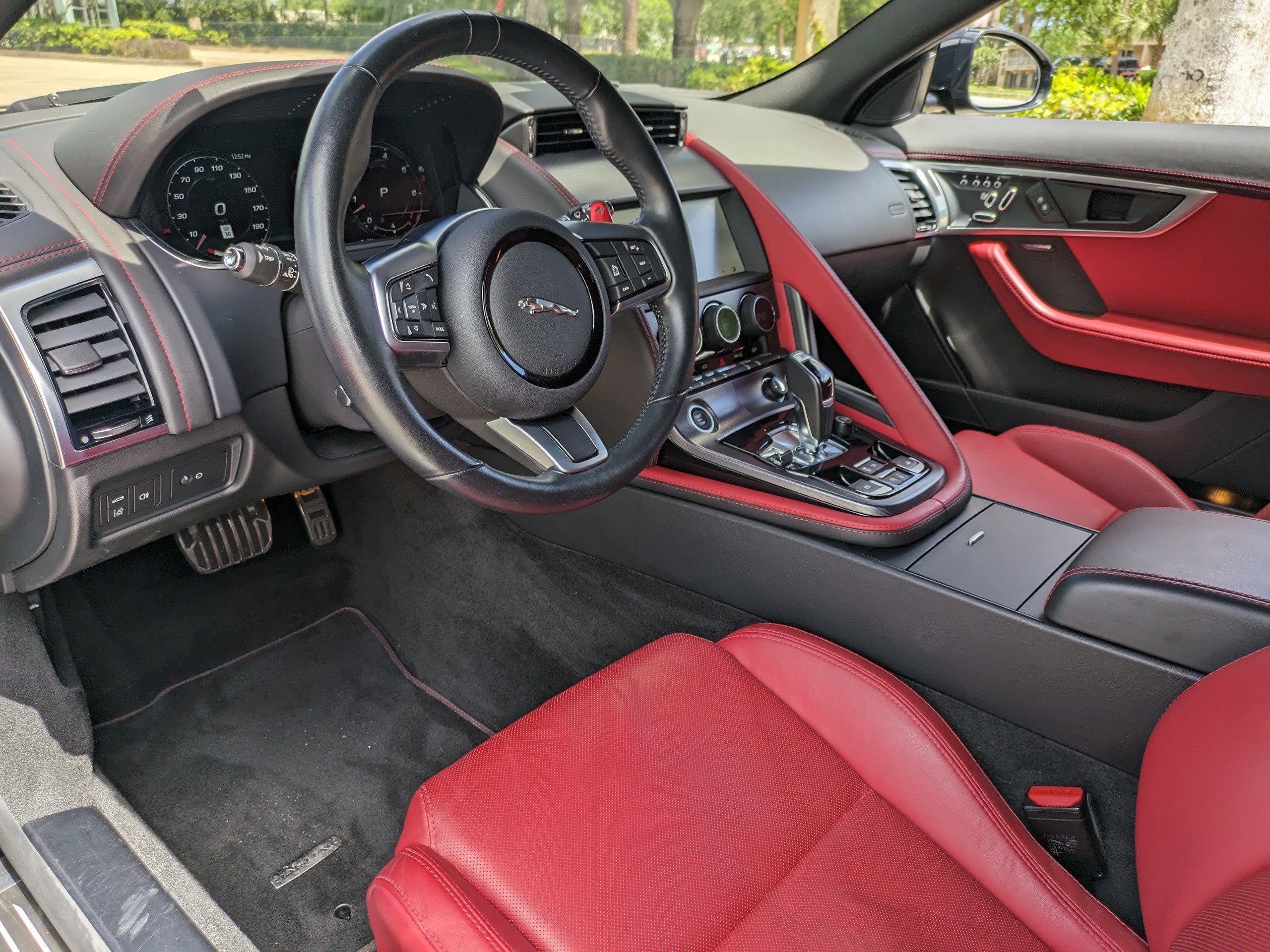 2022 Jaguar F-TYPE P450 R-Dynamic