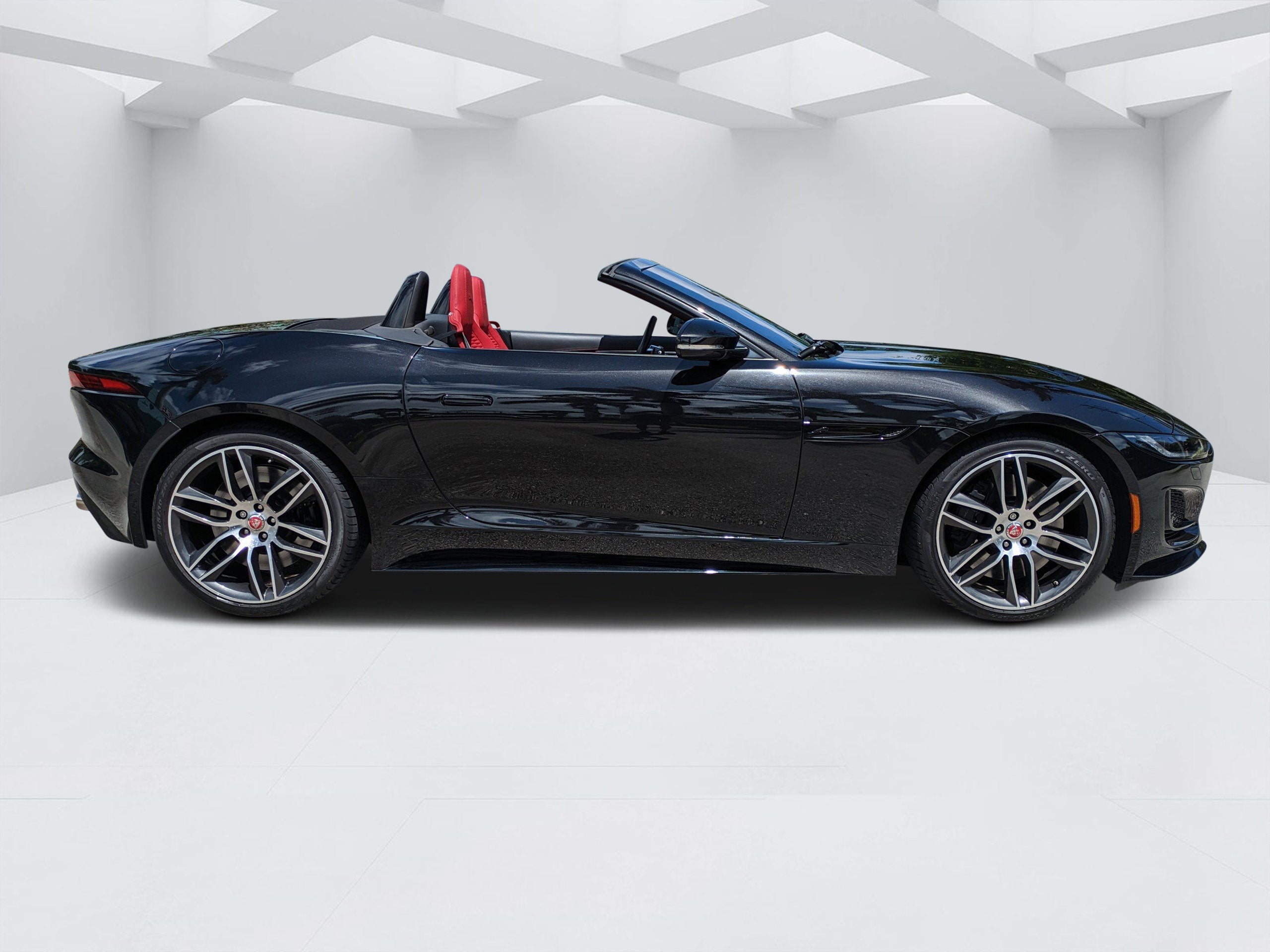 2022 Jaguar F-TYPE P450 R-Dynamic