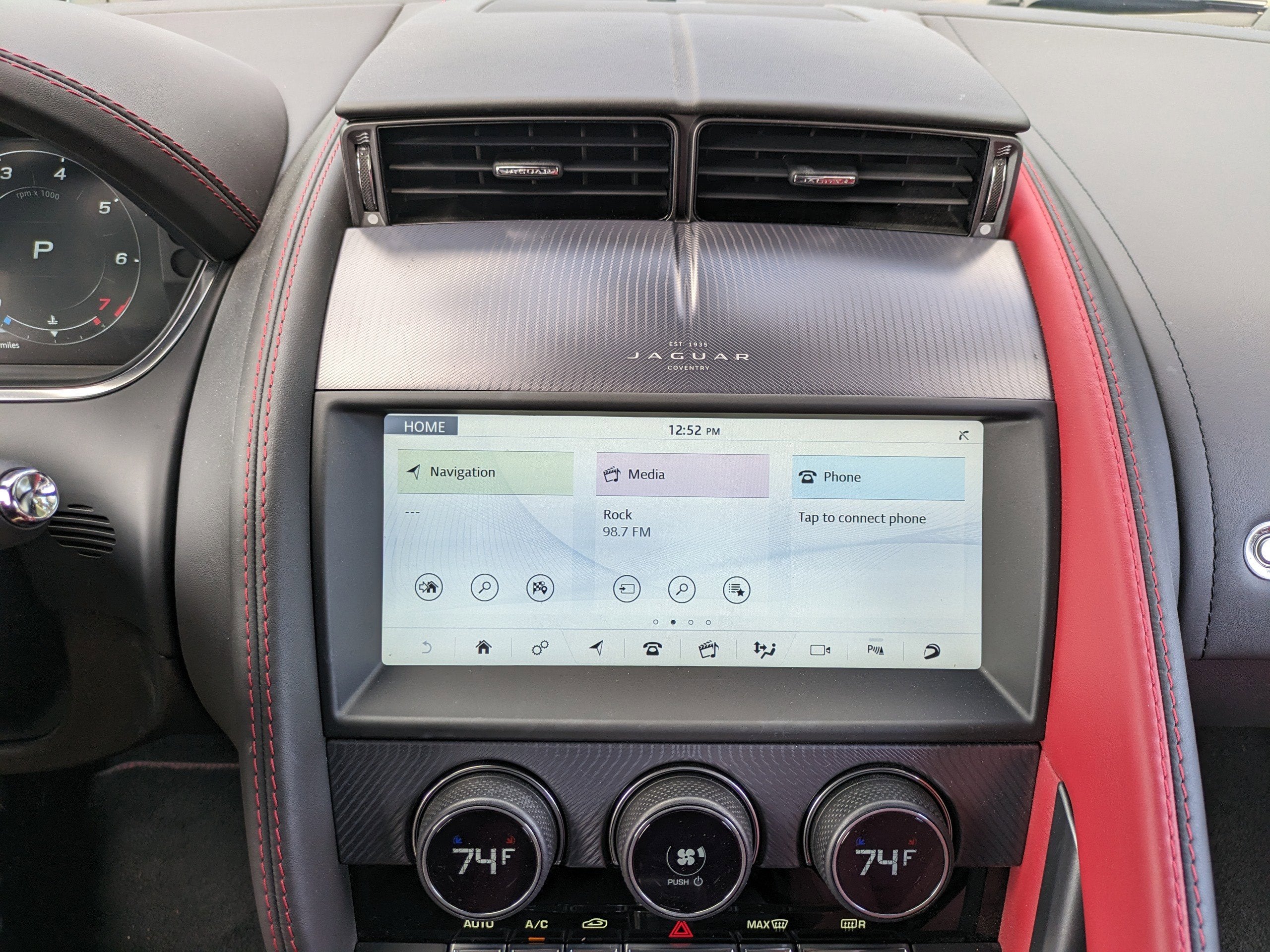 2022 Jaguar F-TYPE P450 R-Dynamic