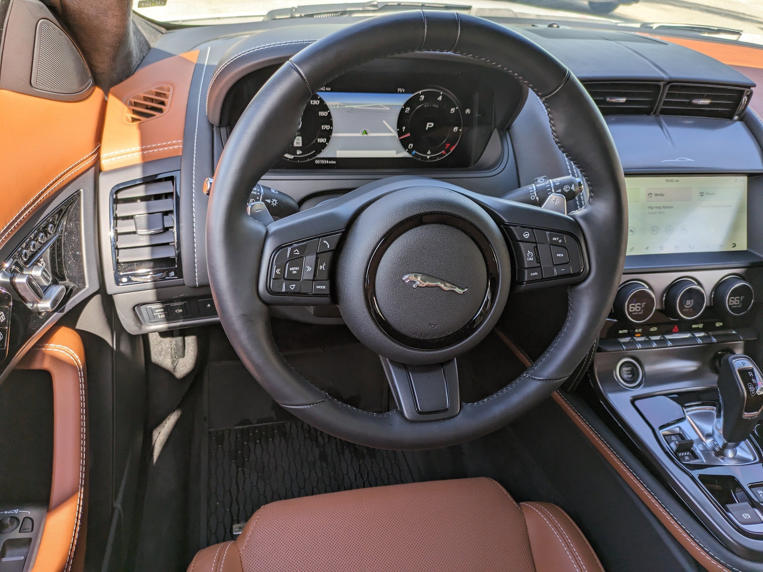 2024 Jaguar F-TYPE 75