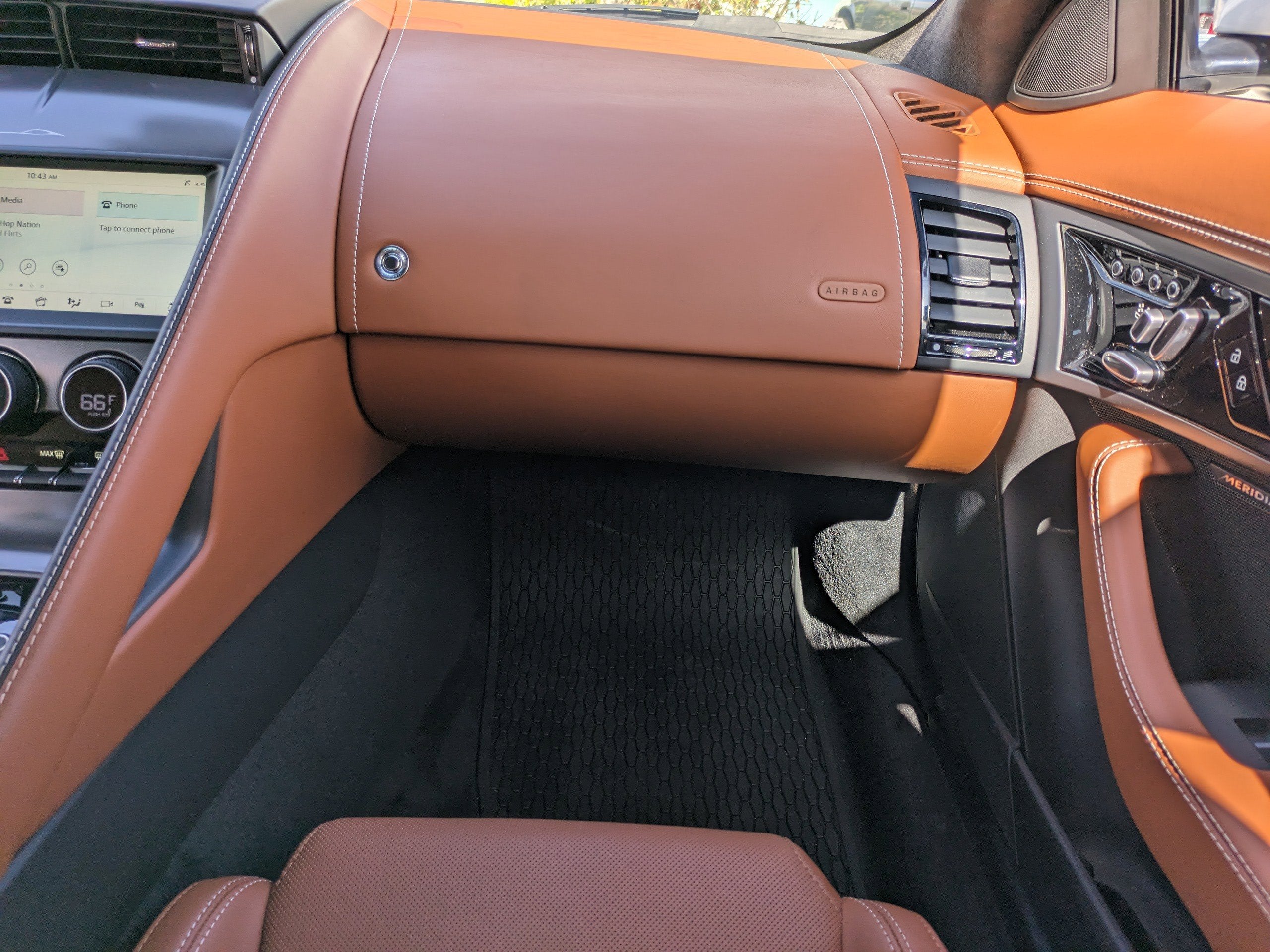 2024 Jaguar F-TYPE 75