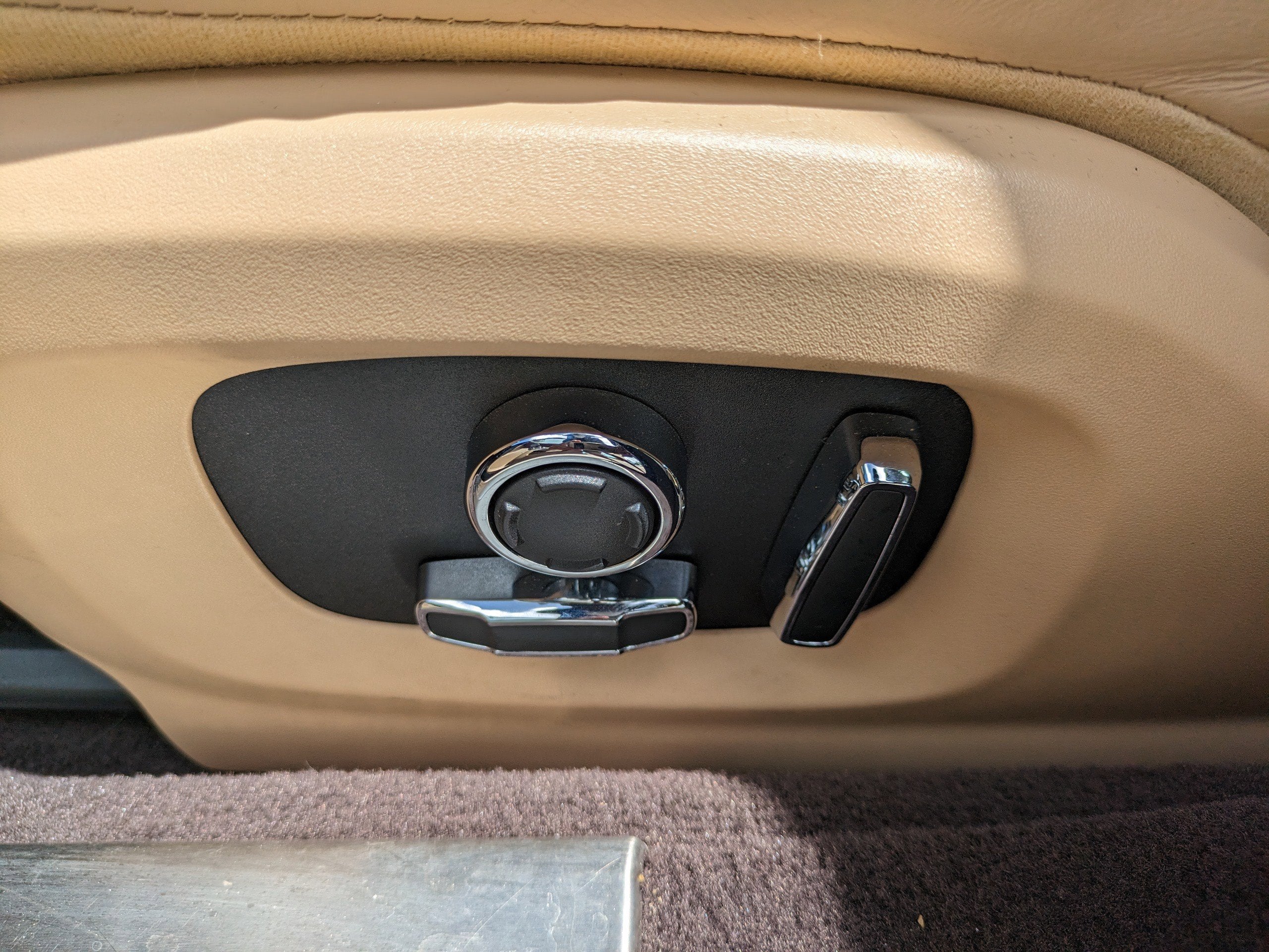 2017 Jaguar XJ XJ R-Sport