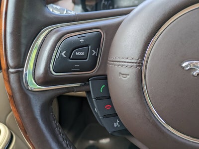 2017 Jaguar XJ XJ R-Sport