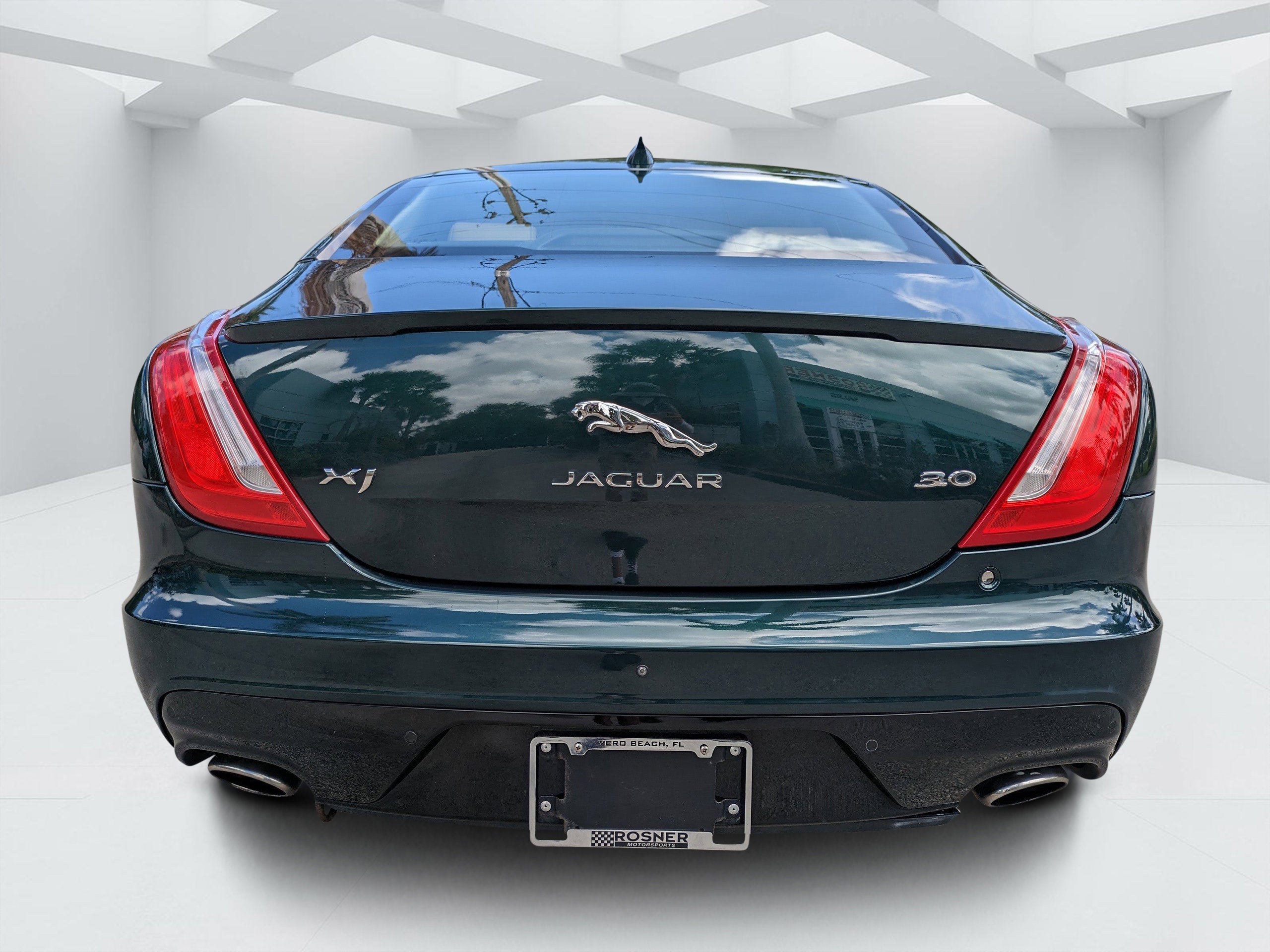 2017 Jaguar XJ XJ R-Sport