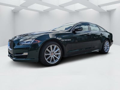 2017 Jaguar XJ XJ R-Sport