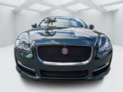 2017 Jaguar XJ XJ R-Sport