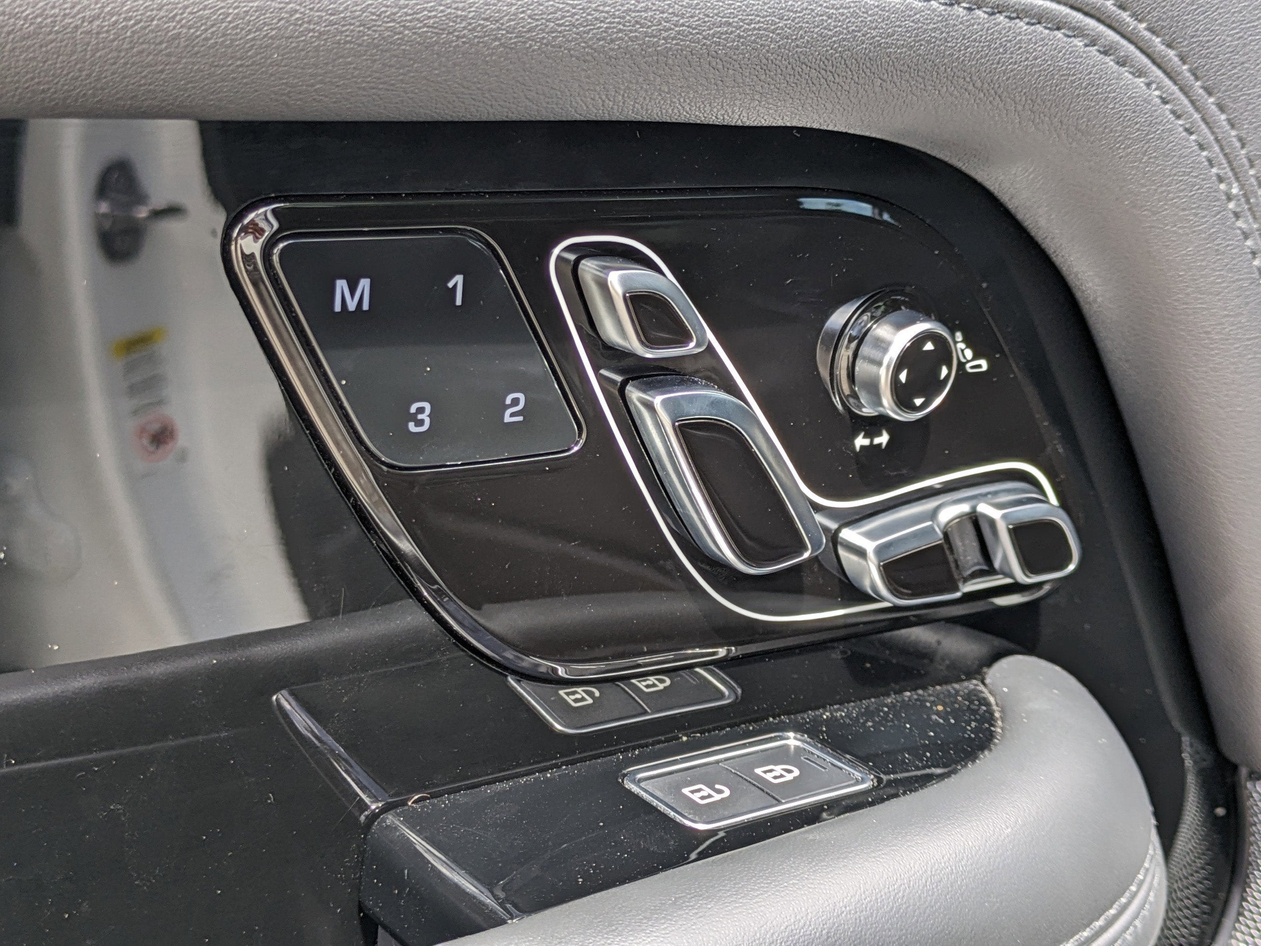 2022 Land Rover Range Rover Westminster