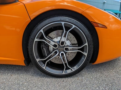 2014 McLaren MP4-12C Base