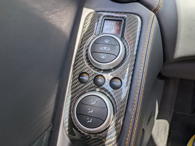 2014 McLaren MP4-12C Base