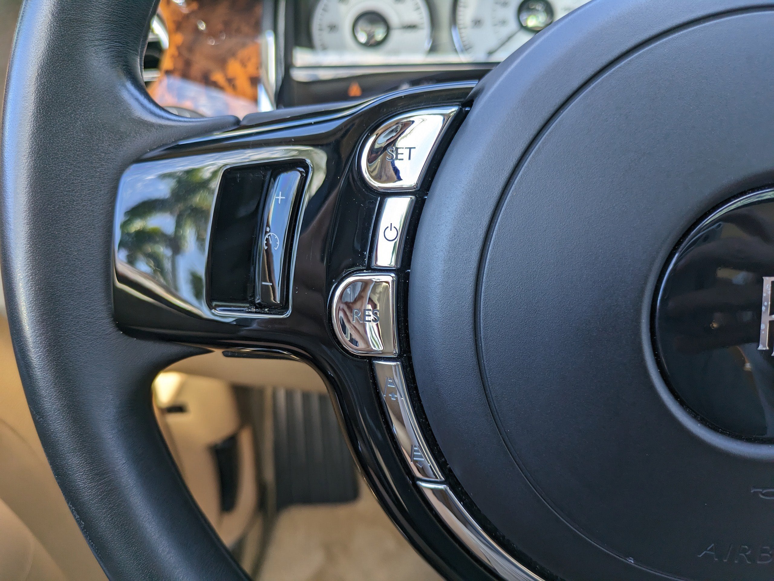 2010 Rolls-Royce Ghost Base