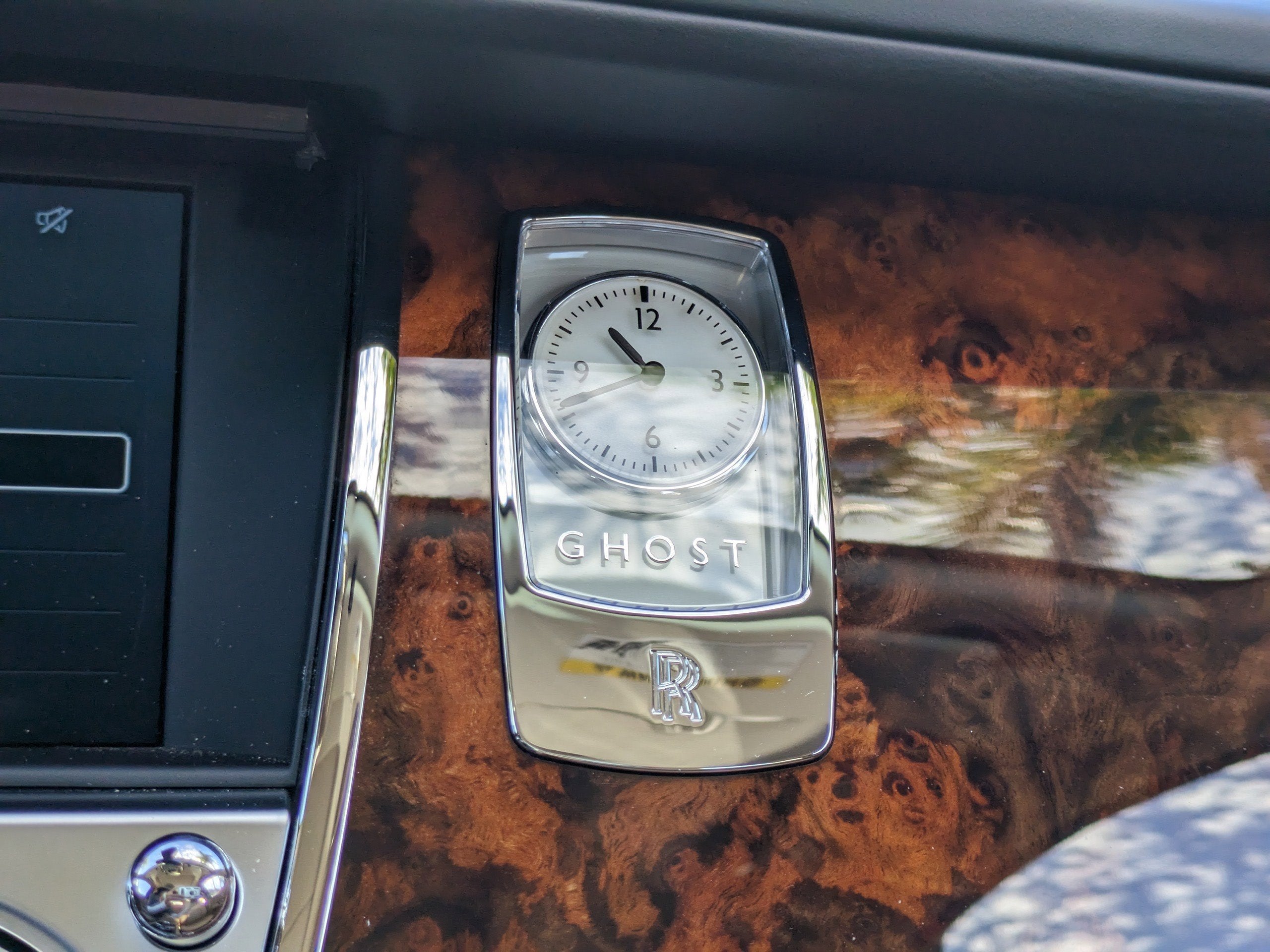 2010 Rolls-Royce Ghost Base