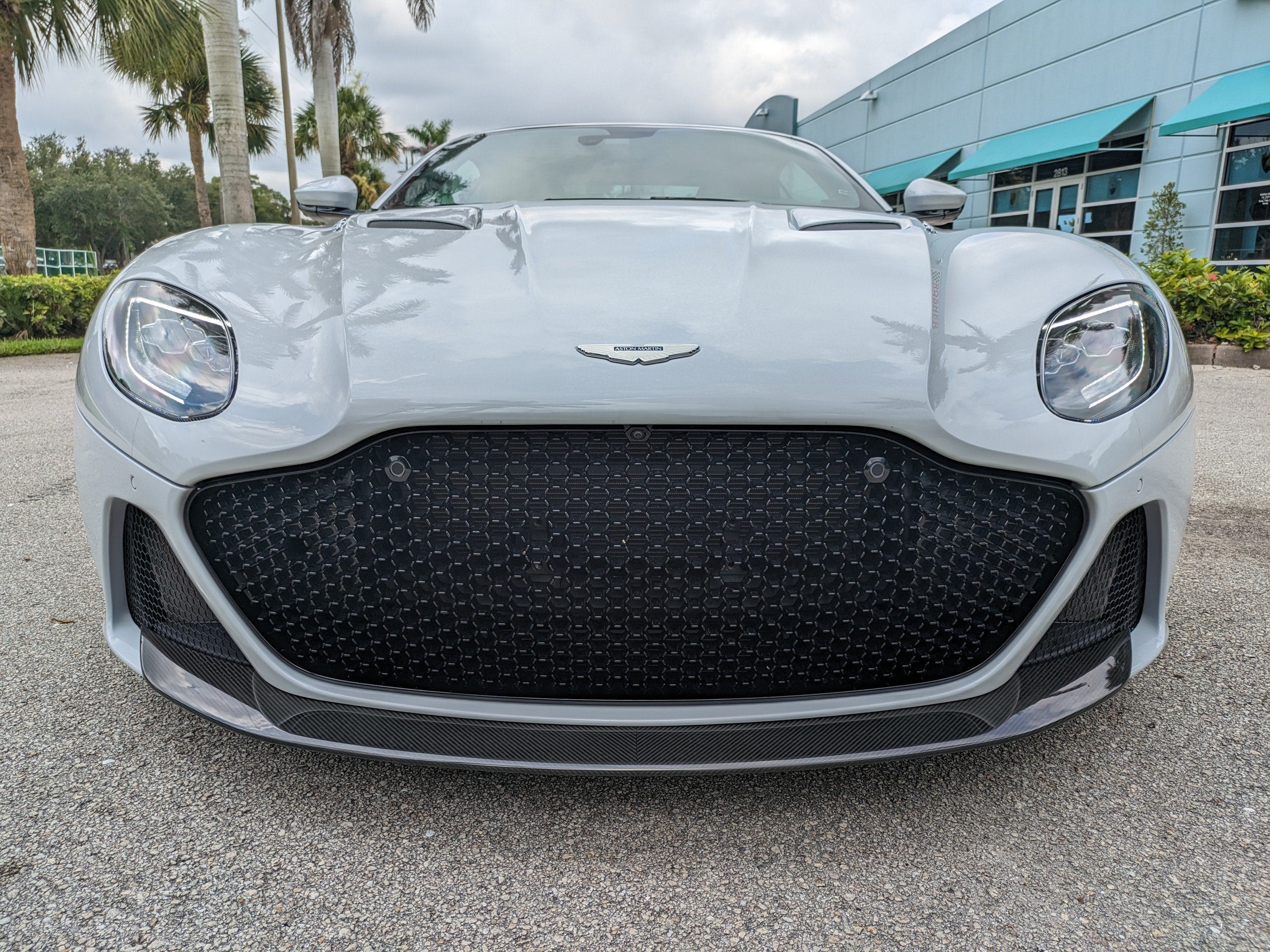 2020 Aston Martin DBS Superleggera