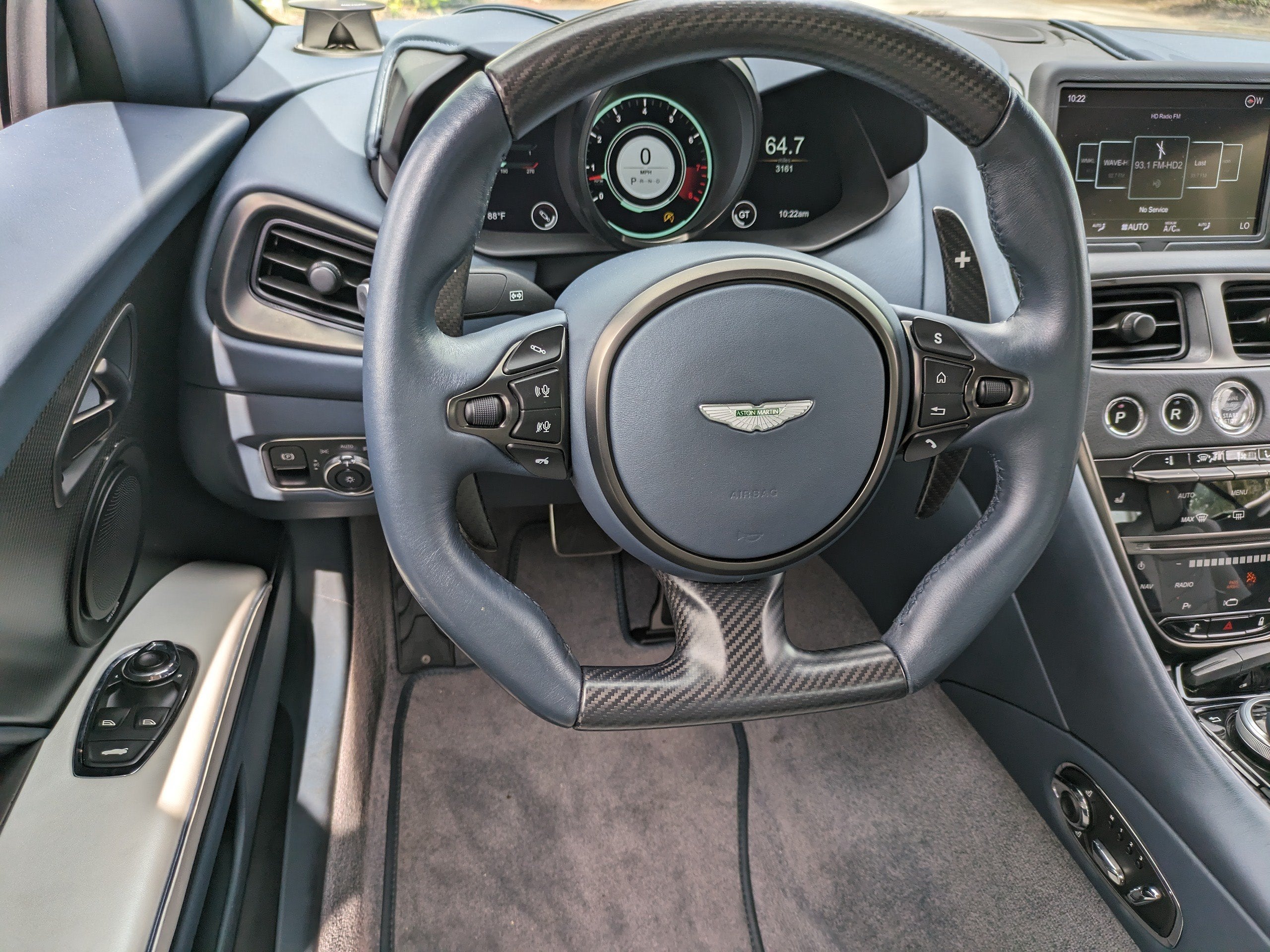 2020 Aston Martin DBS Superleggera
