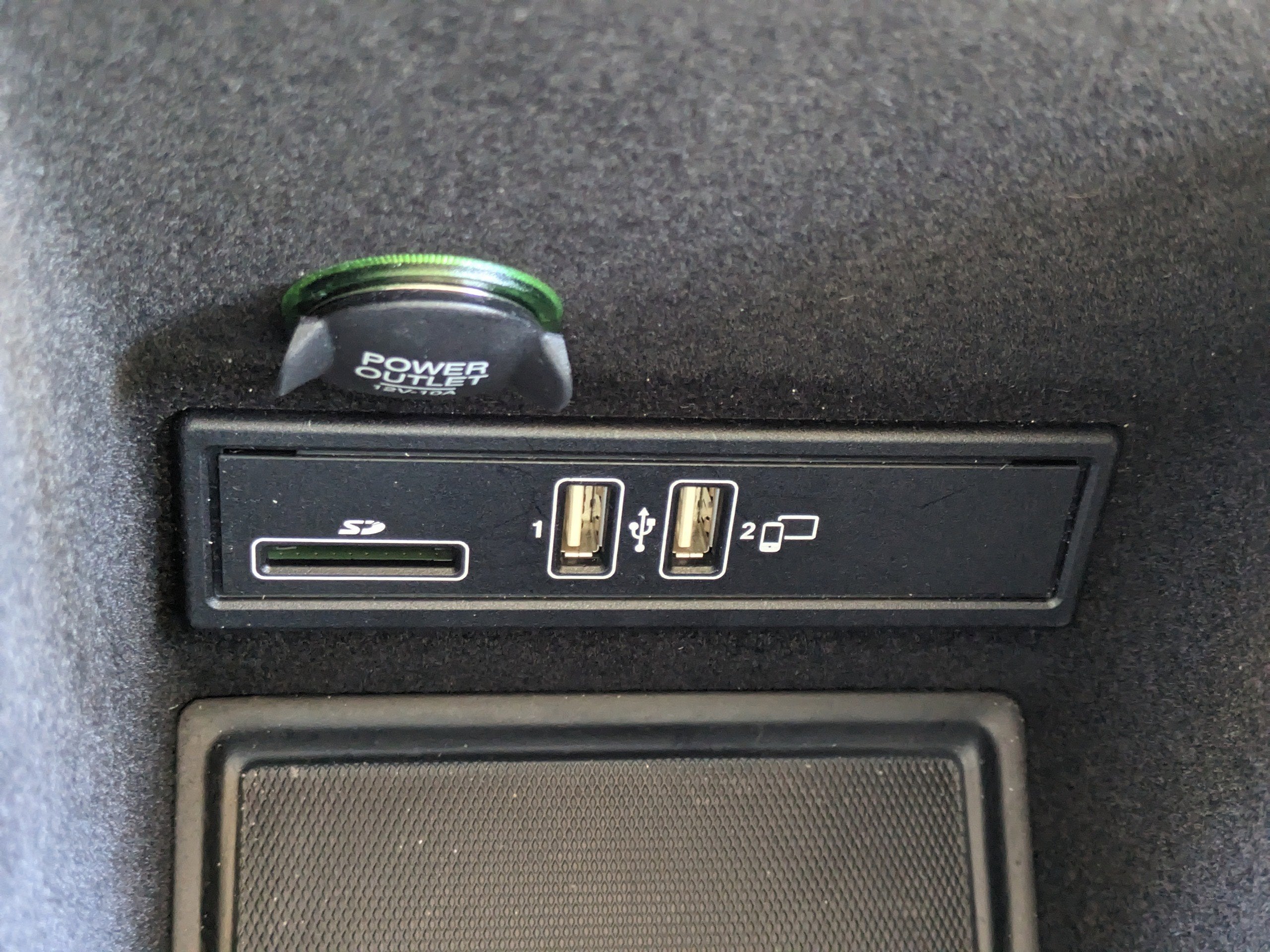 2024 Aston Martin DBX Base