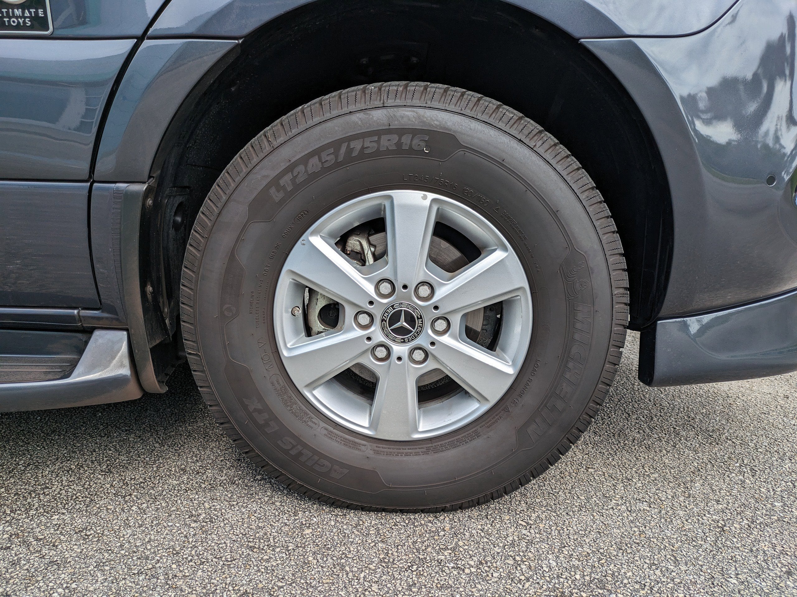 2025 Mercedes-Benz Sprinter Cargo Van Cargo 144 WB