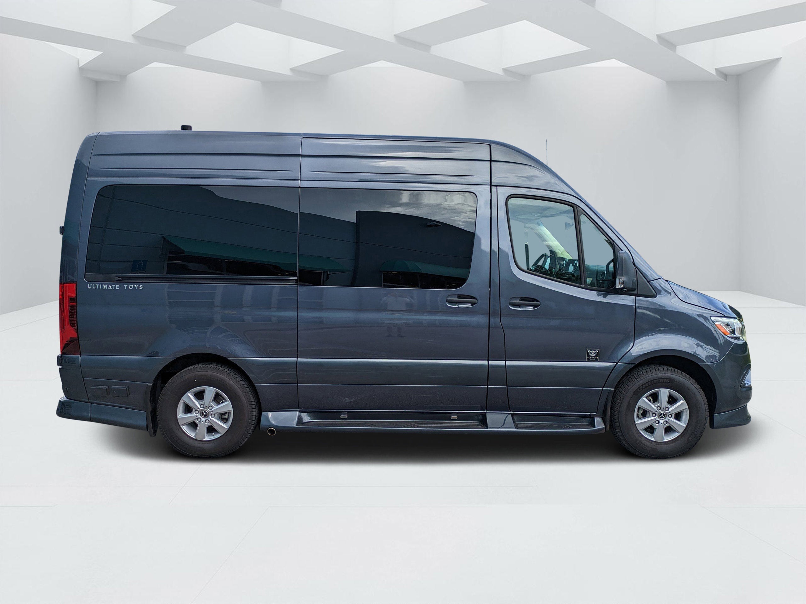 2025 Mercedes-Benz Sprinter Cargo Van Cargo 144 WB