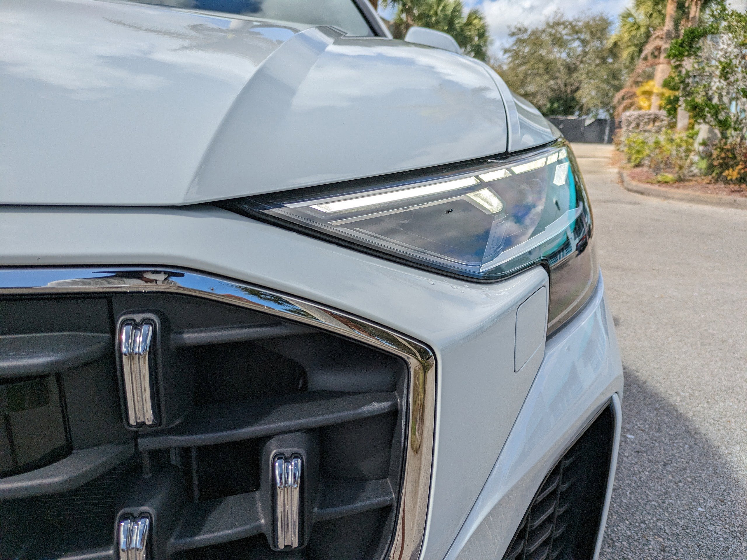 2025 Audi Q8 Premium