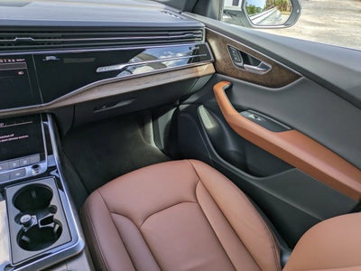 2025 Audi Q8 Premium