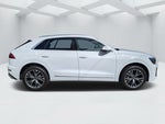 2025 Audi Q8 Premium
