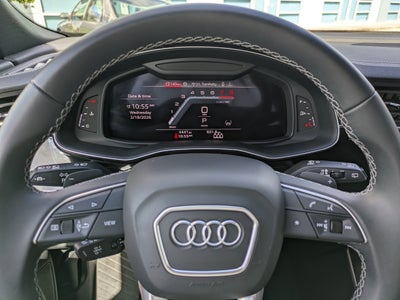 2025 Audi Q8 Premium