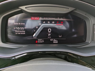 2025 Audi Q8 Premium