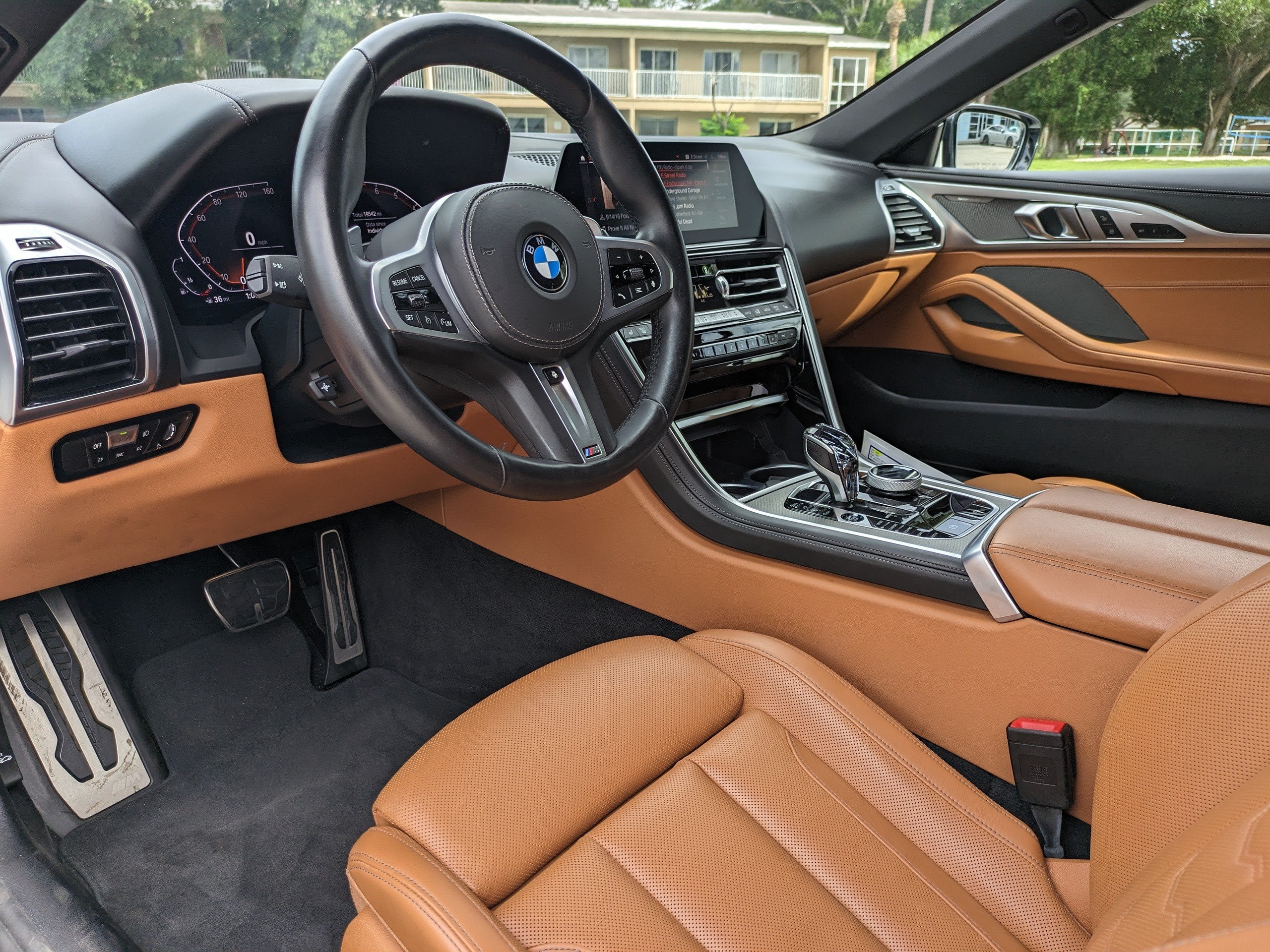 2022 BMW 8 Series 840i