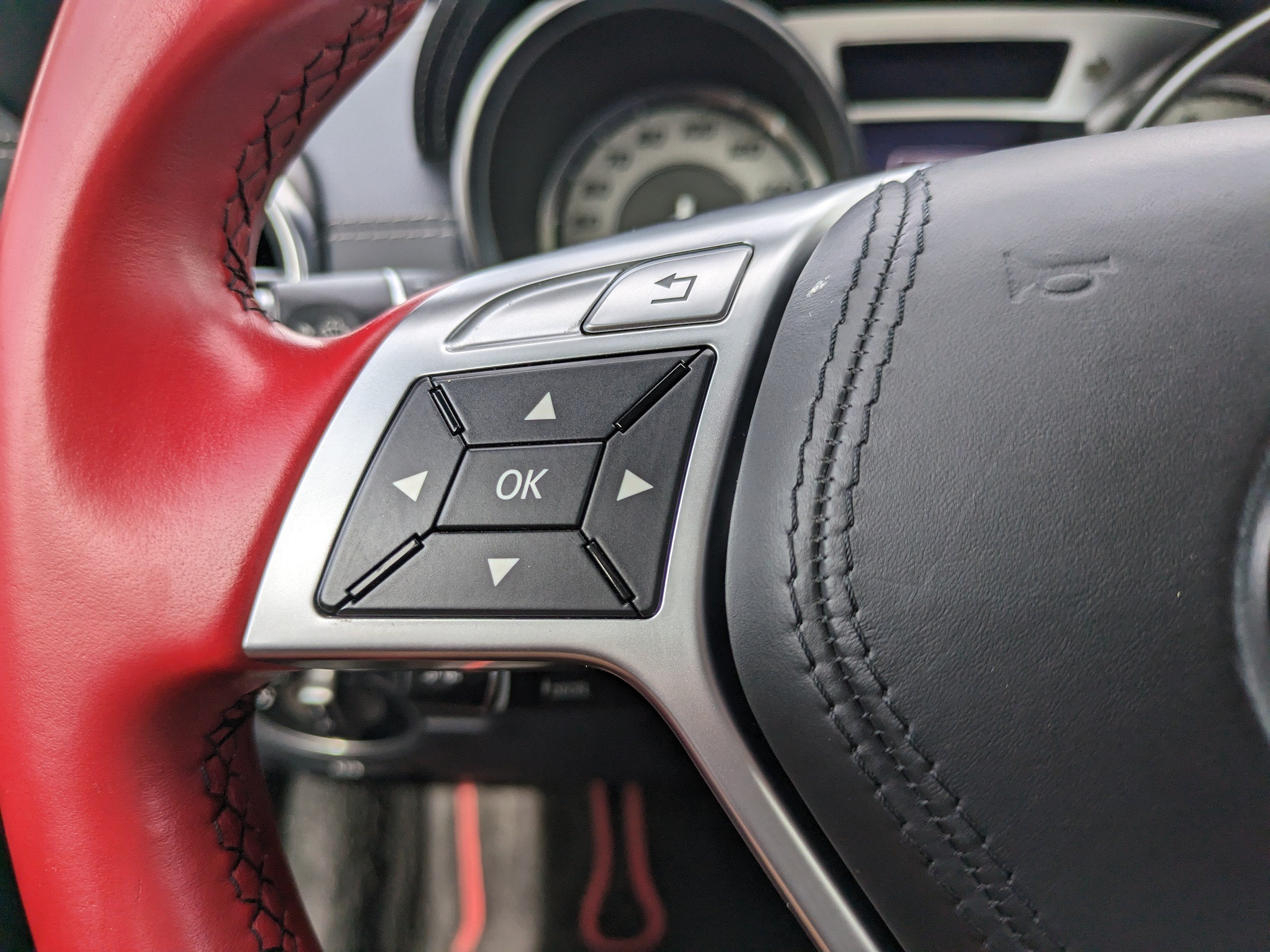 2016 Mercedes-Benz SL-Class SL 550