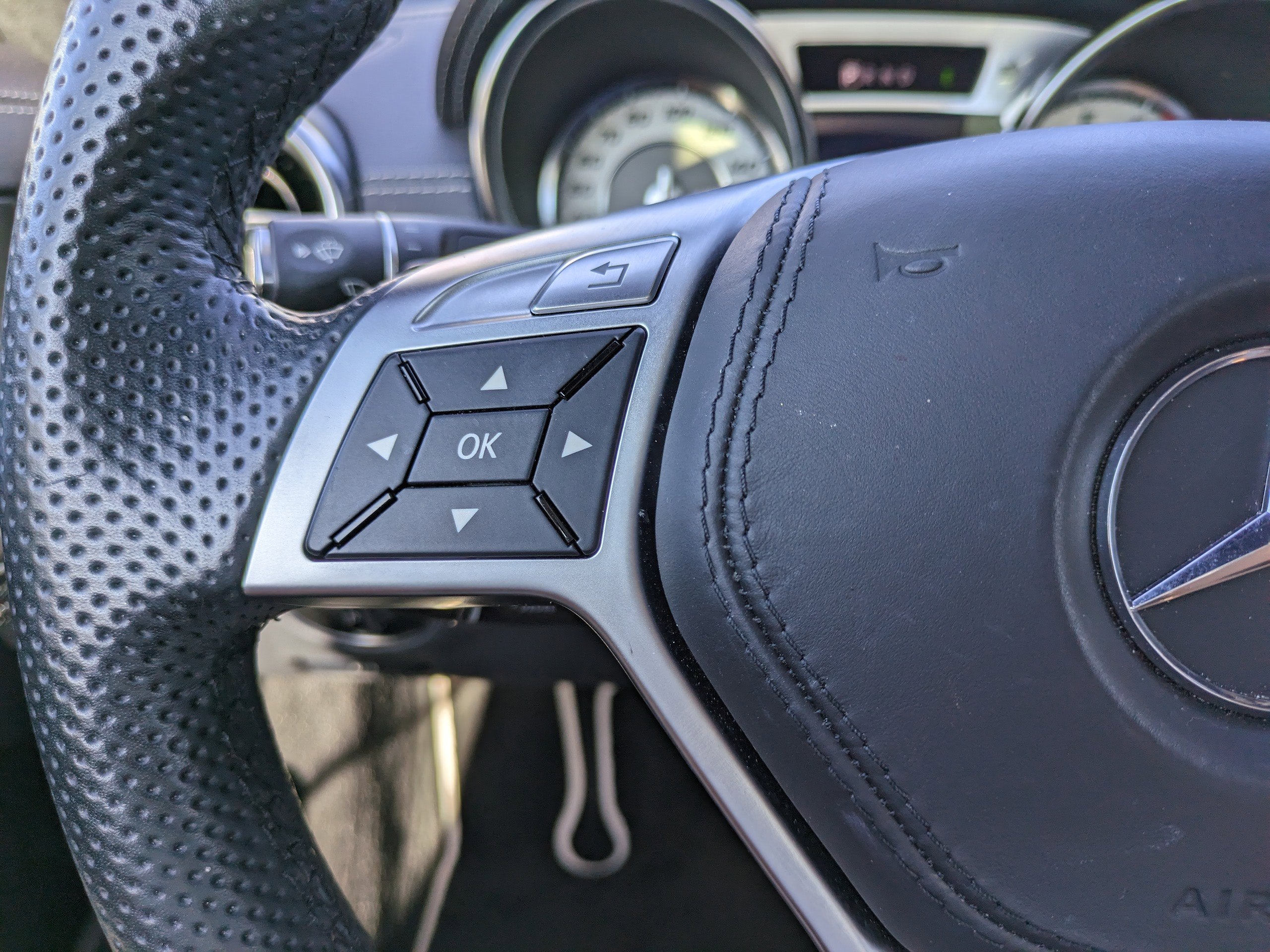 2015 Mercedes-Benz SL-Class SL 550