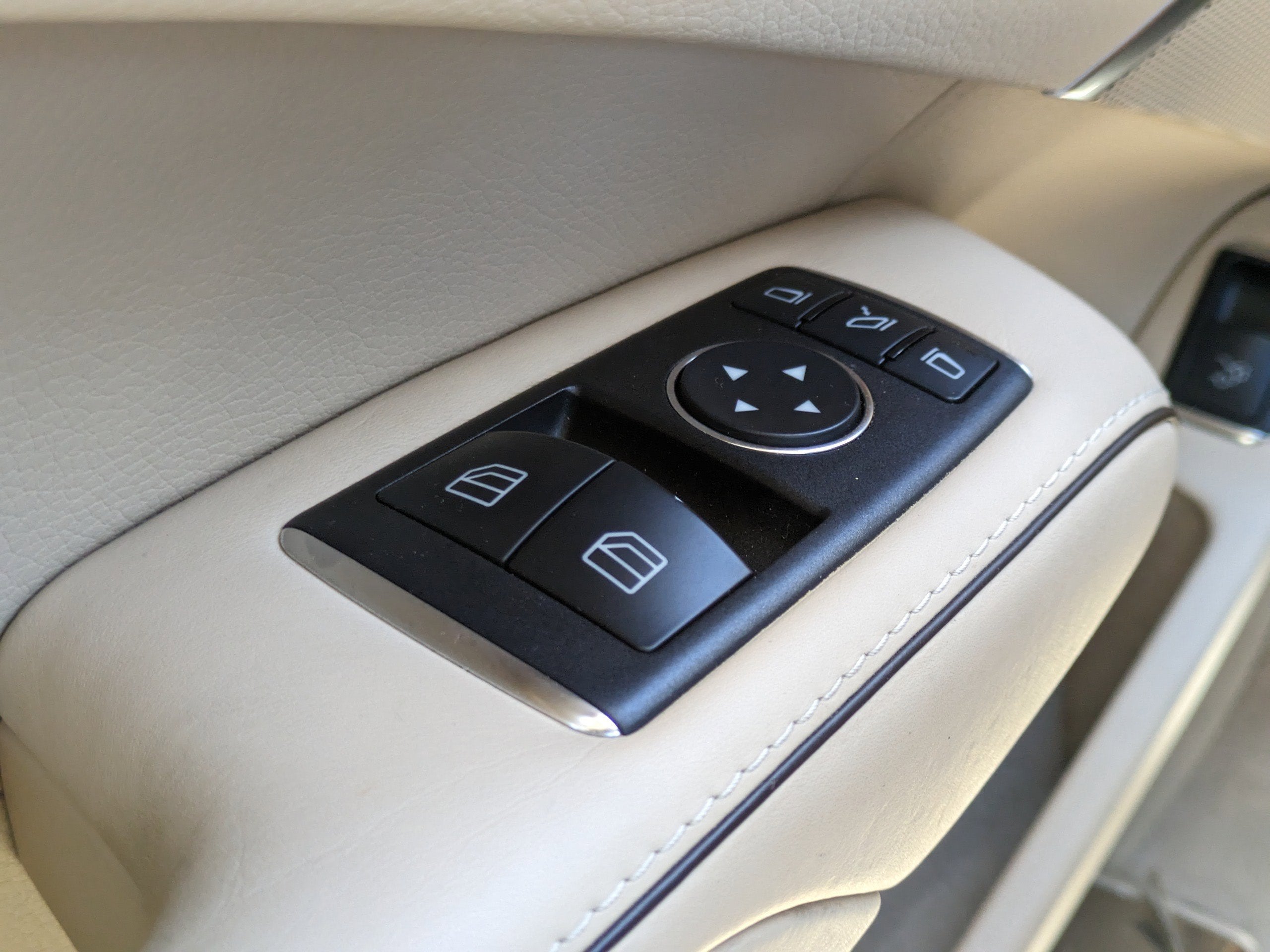 2014 Mercedes-Benz SL-Class SL 550