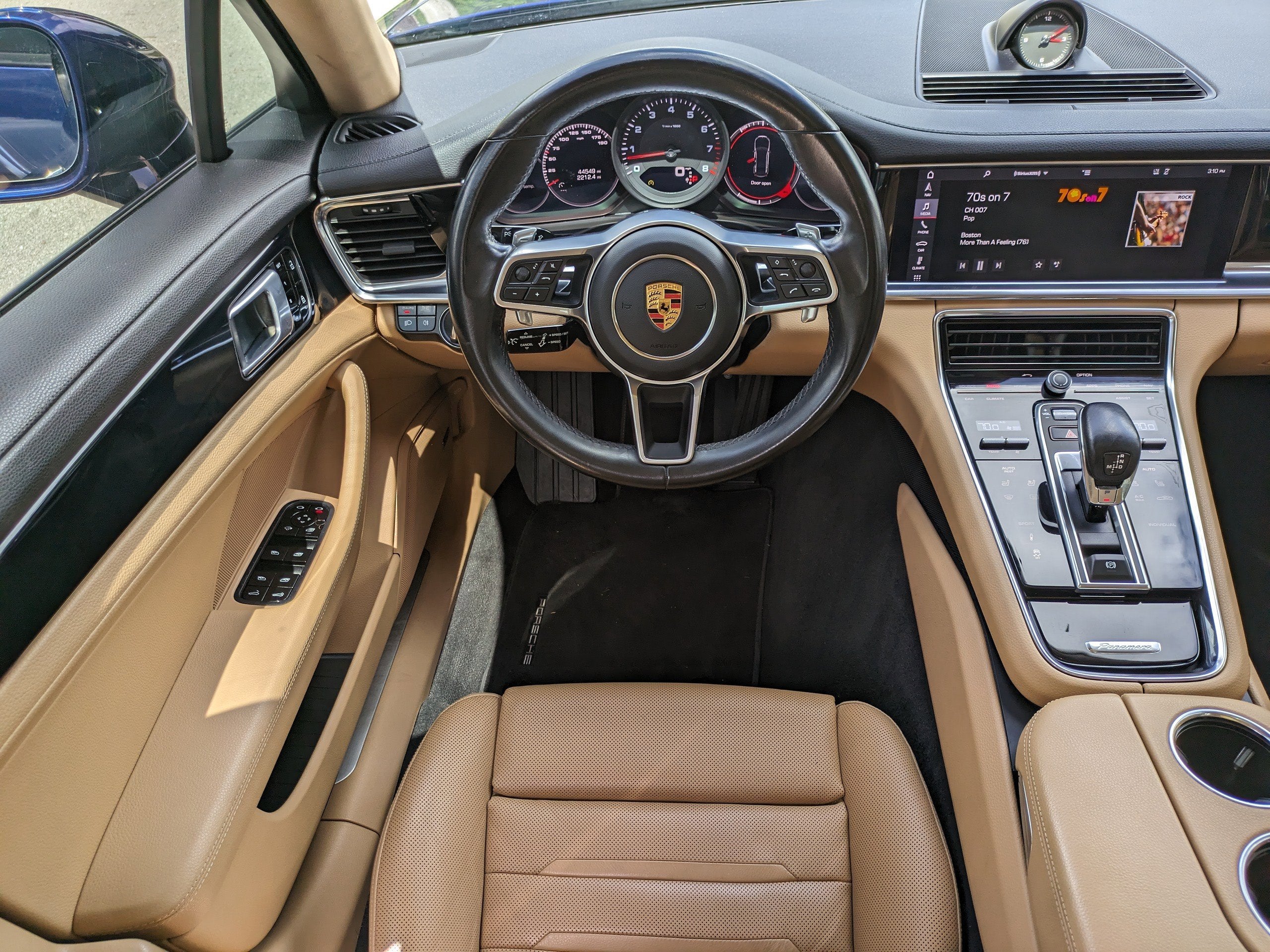 2020 Porsche Panamera 4