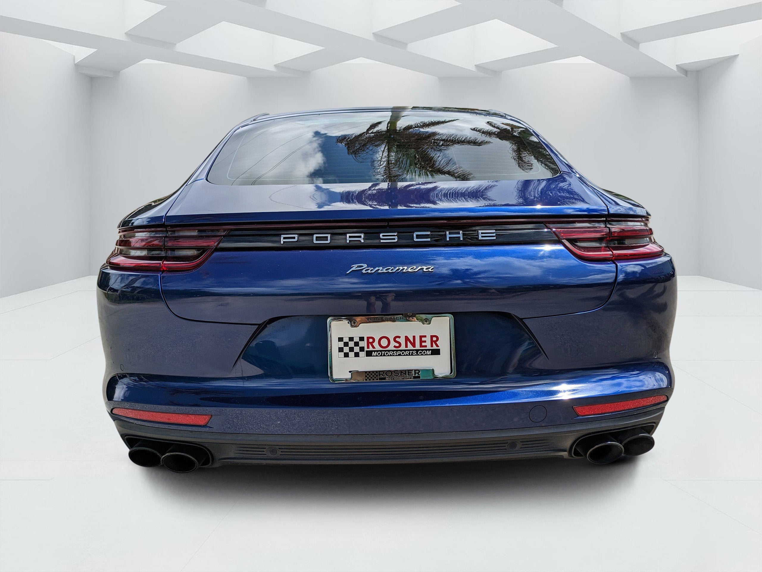 2020 Porsche Panamera 4