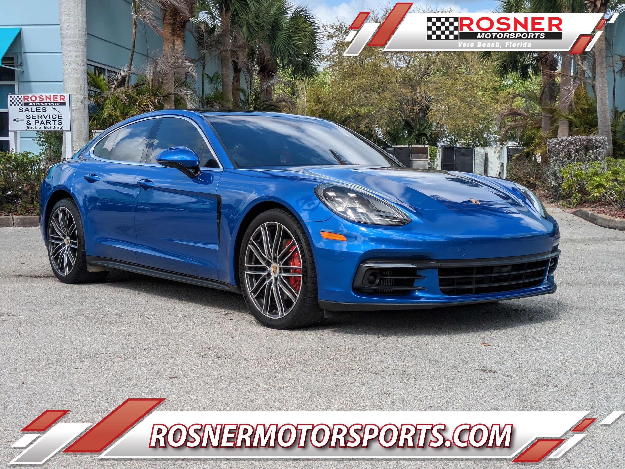 2017 Porsche Panamera 4S