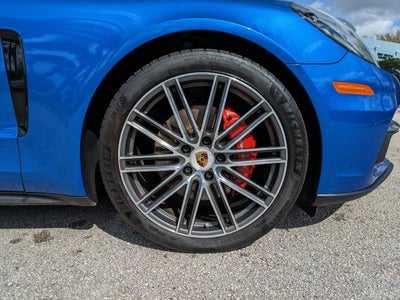 2017 Porsche Panamera 4S