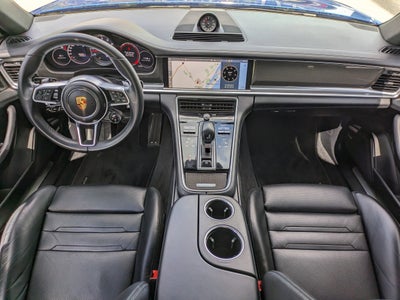 2017 Porsche Panamera 4S