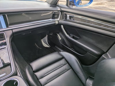 2017 Porsche Panamera 4S