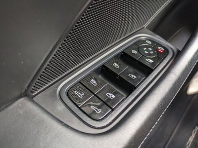 2017 Porsche Panamera 4S