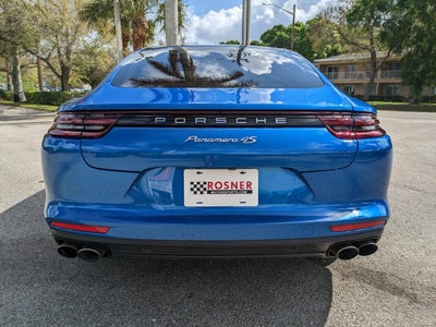 2017 Porsche Panamera 4S