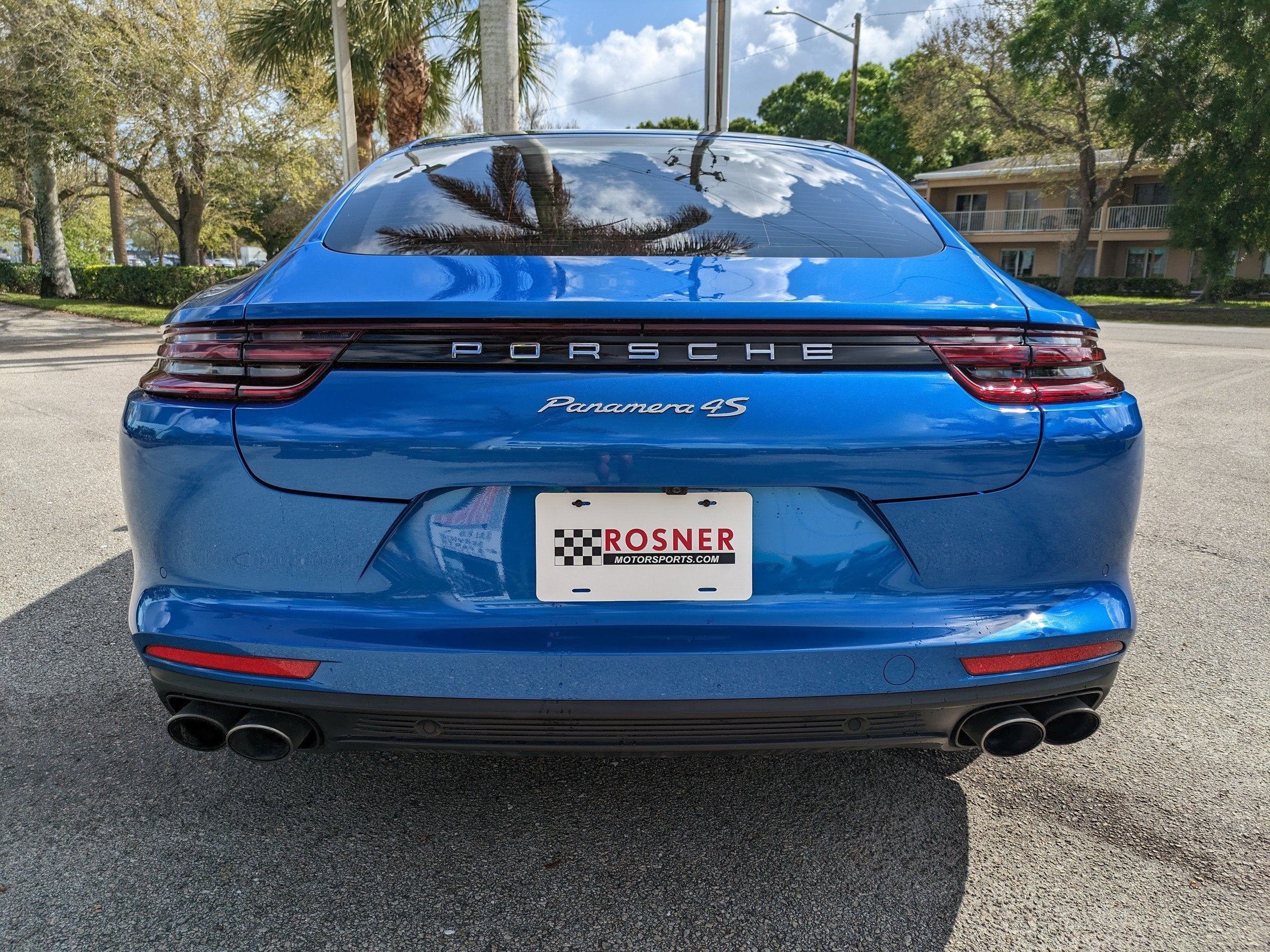 2017 Porsche Panamera 4S