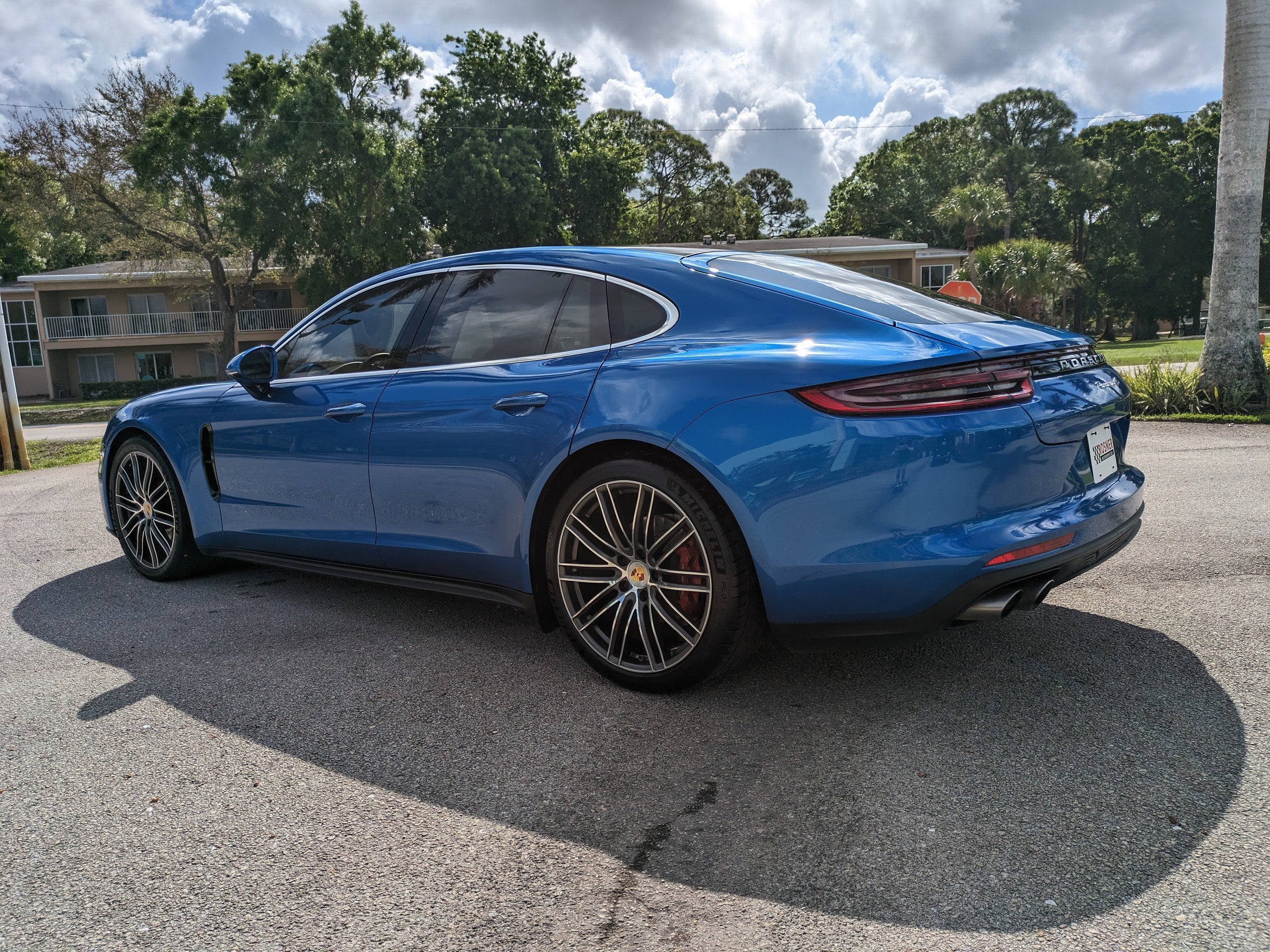2017 Porsche Panamera 4S